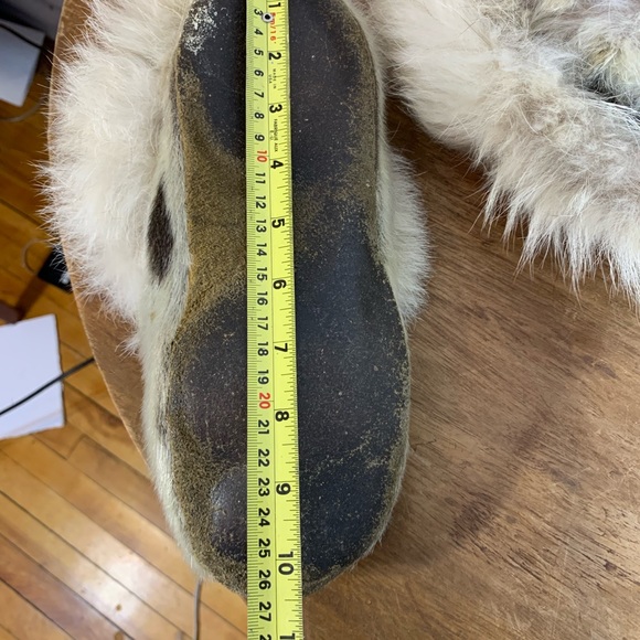 Vintage collector pièce hand crafted by Canadian Inuit  seal skin winter shoes - Picture 9 of 12
